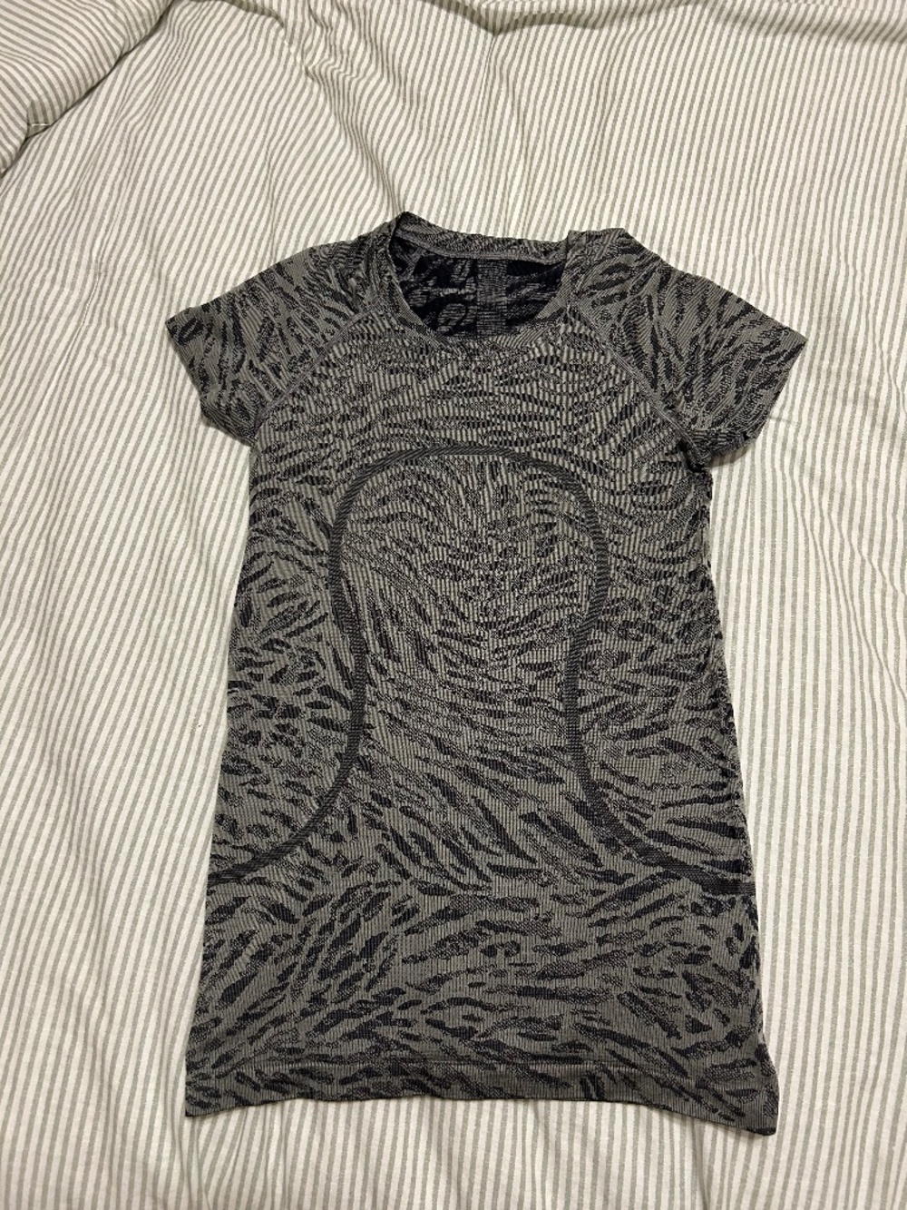 lululemon swiftly tech